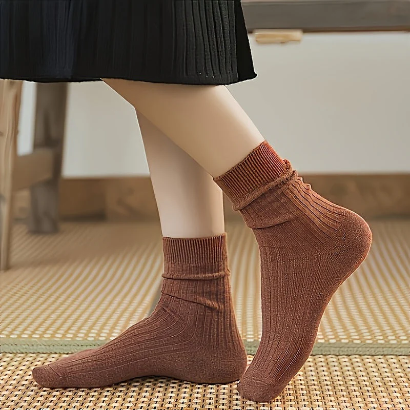 10-Pack: Soft Comfortable Tube Socks - Image 4