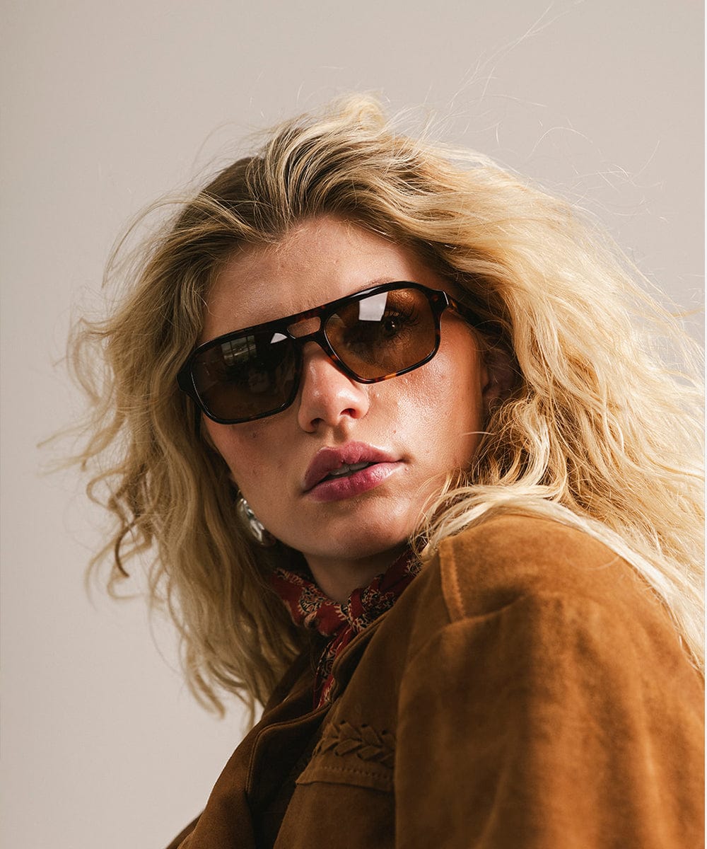 Beau Aviator Sunglasses - Image 2