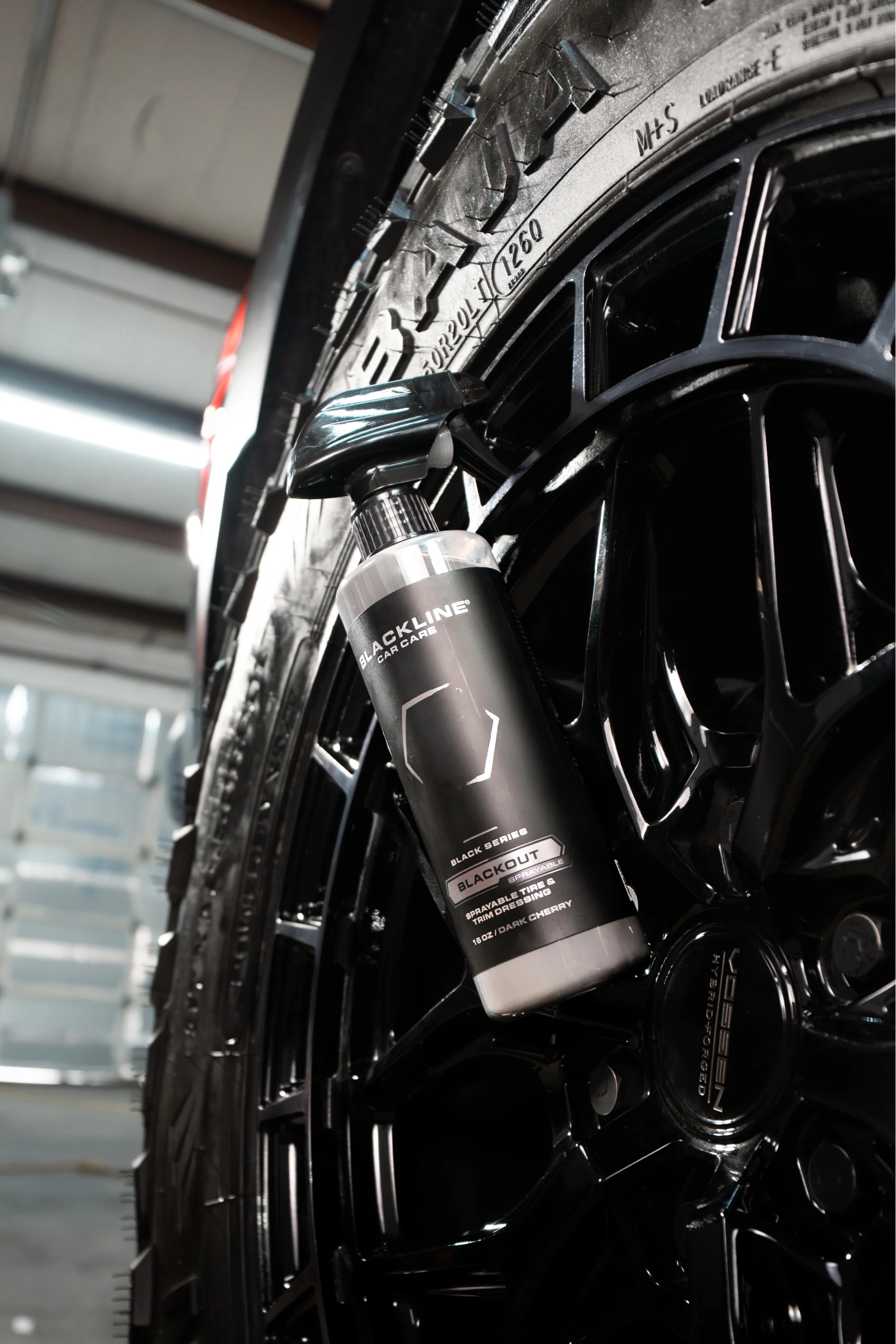BLACKLINE® Blackout Tire & Trim Dressing - Image 7