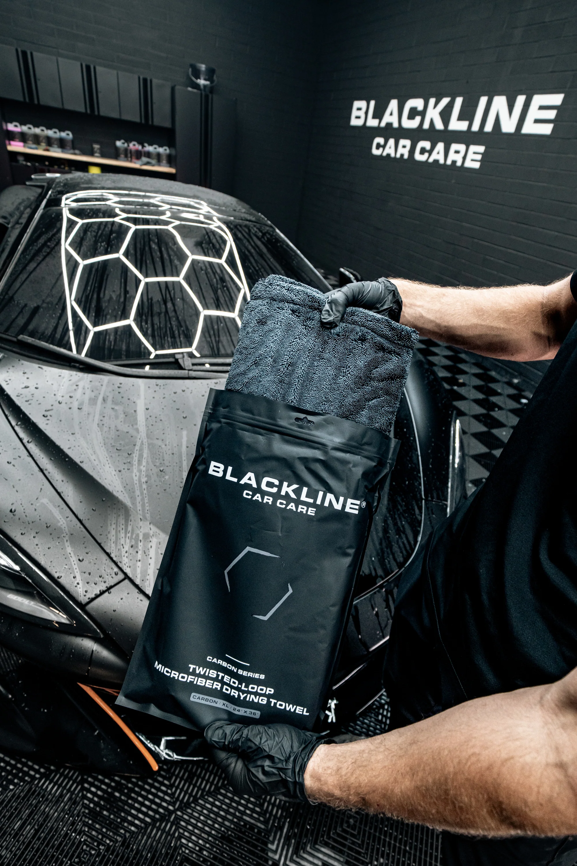 BLACKLINE® Twisted-Loop Drying Towel - Image 2