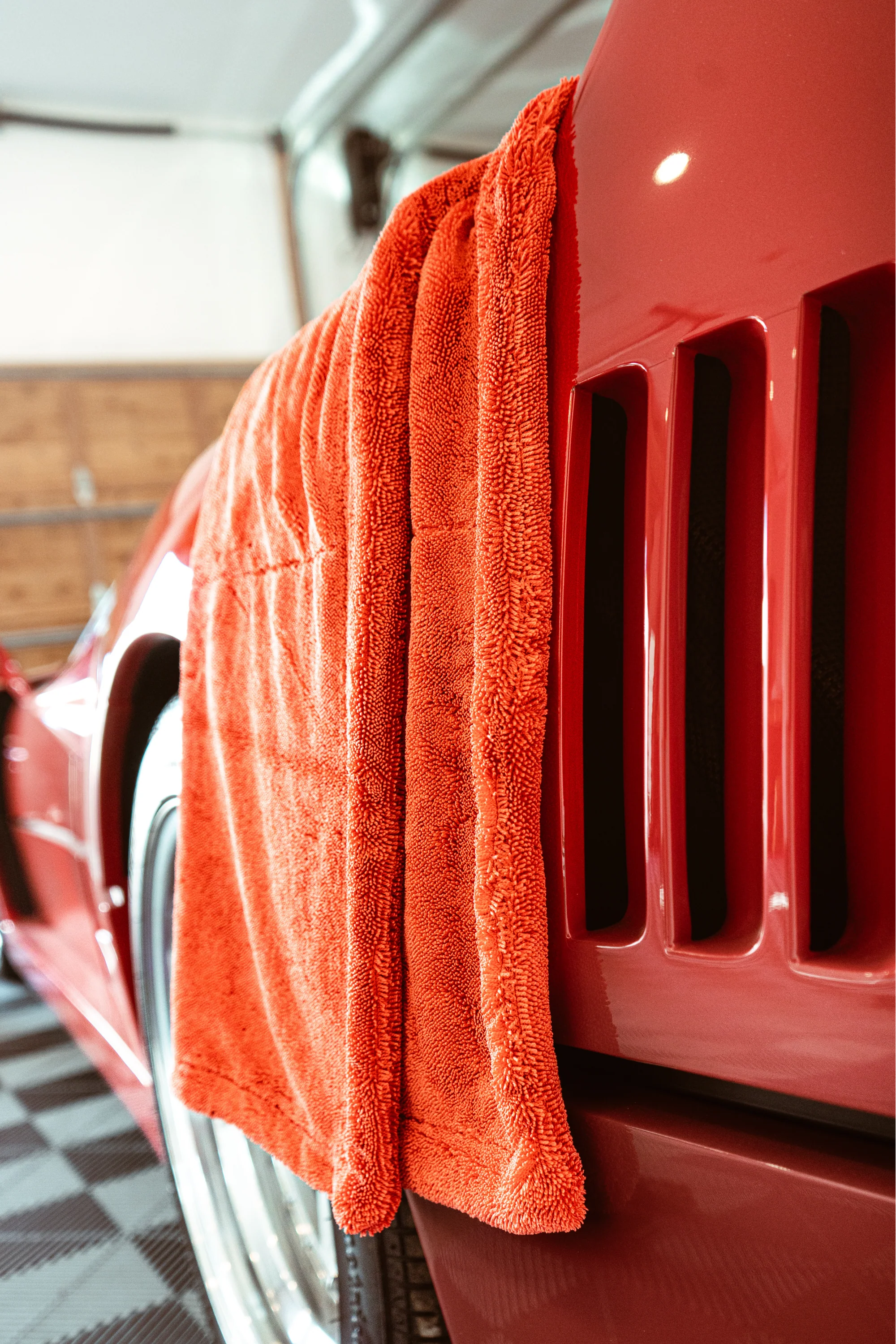 BLACKLINE® Twisted-Loop Drying Towel - Image 4