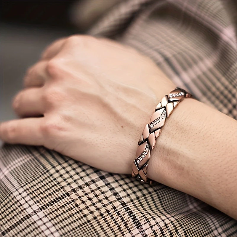 Magnetic Energy Therapy Pain Relief Copper Bracelet - Image 8