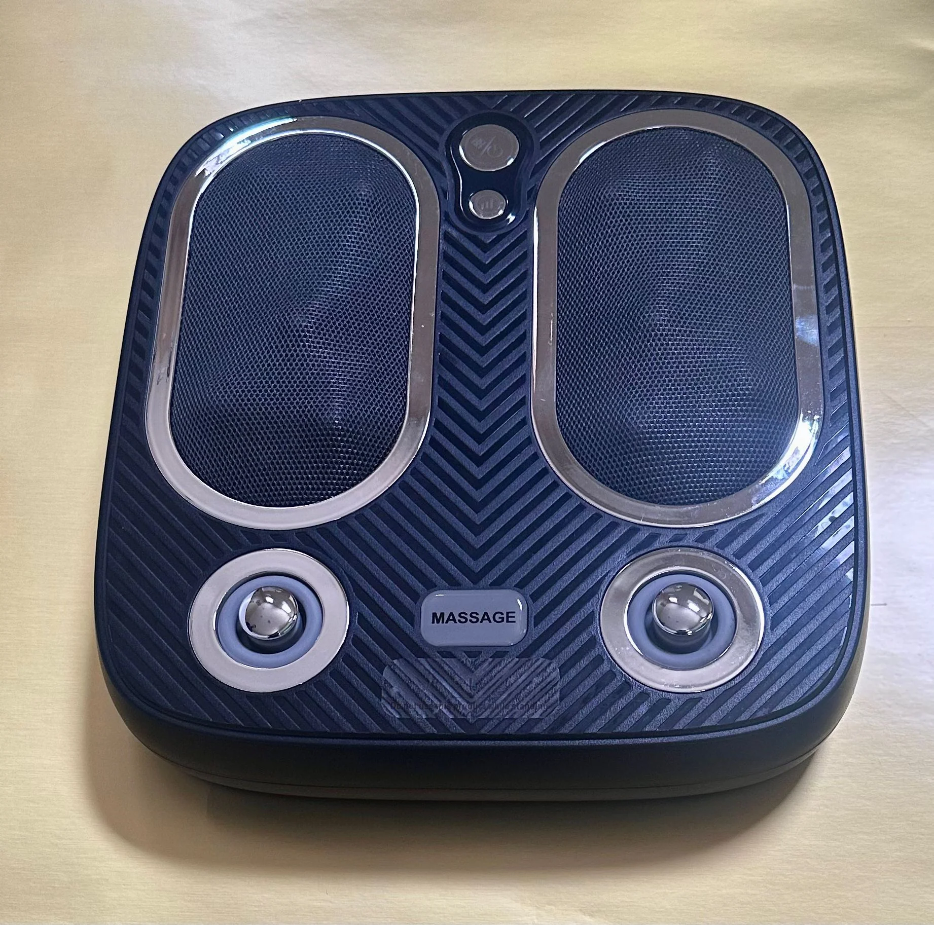Deep Tissue Foot Massager with Heat - Image 8