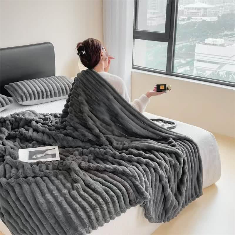 Ultra-Soft Double-Sided Fleece Blanket - Image 11