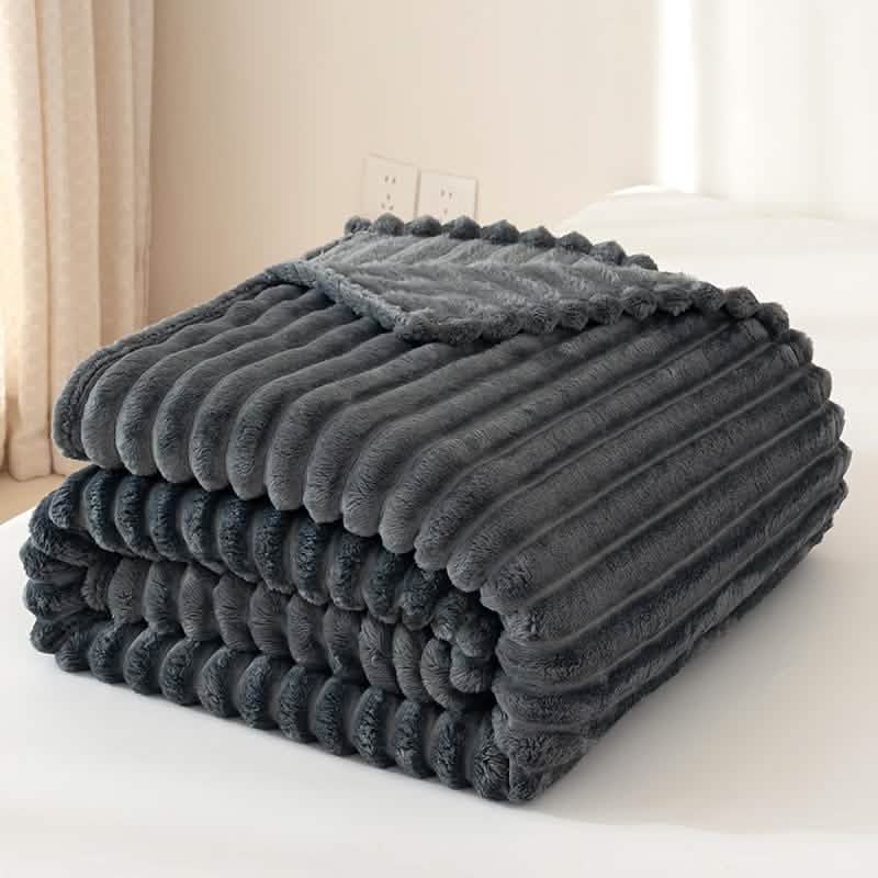Ultra-Soft Double-Sided Fleece Blanket - Image 16