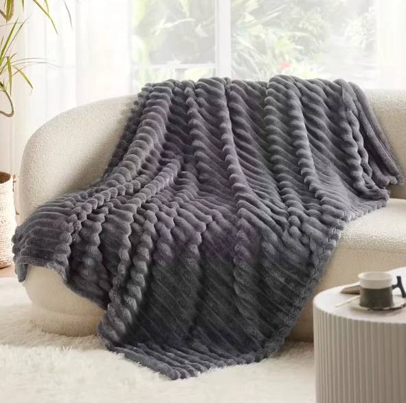 Ultra-Soft Double-Sided Fleece Blanket - Image 2