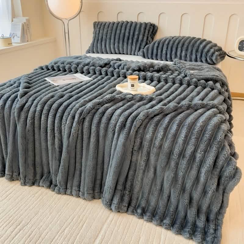 Ultra-Soft Double-Sided Fleece Blanket - Image 6